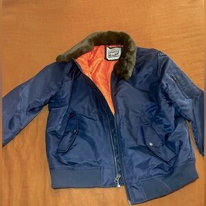 NWOT LEVI'S Men's X-Large Flight Bomber Jacket with a Faux Fur Removable Collar
